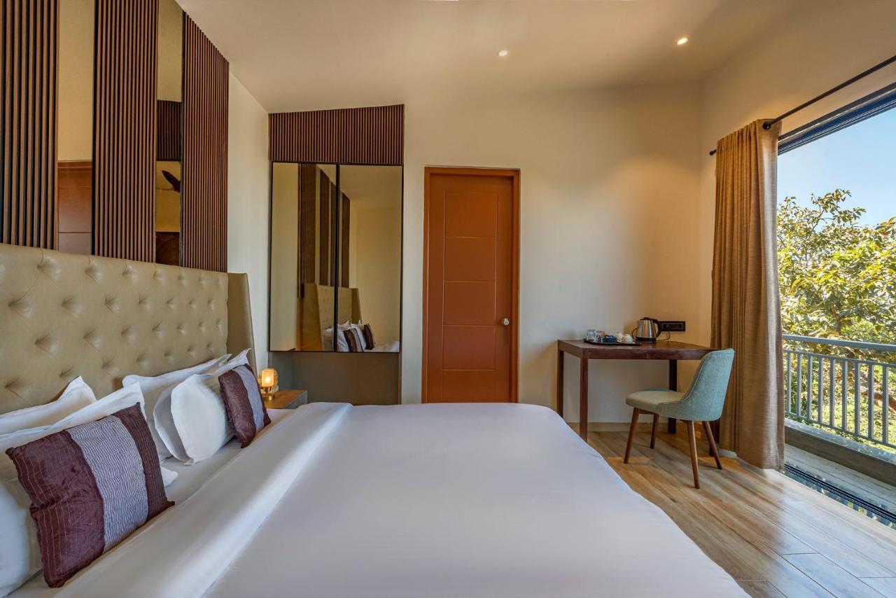 Saffronstays Harrier Crest, Lonavala - A Frame Villa With Bathtub Serving Delicious Veg Food Экстерьер фото